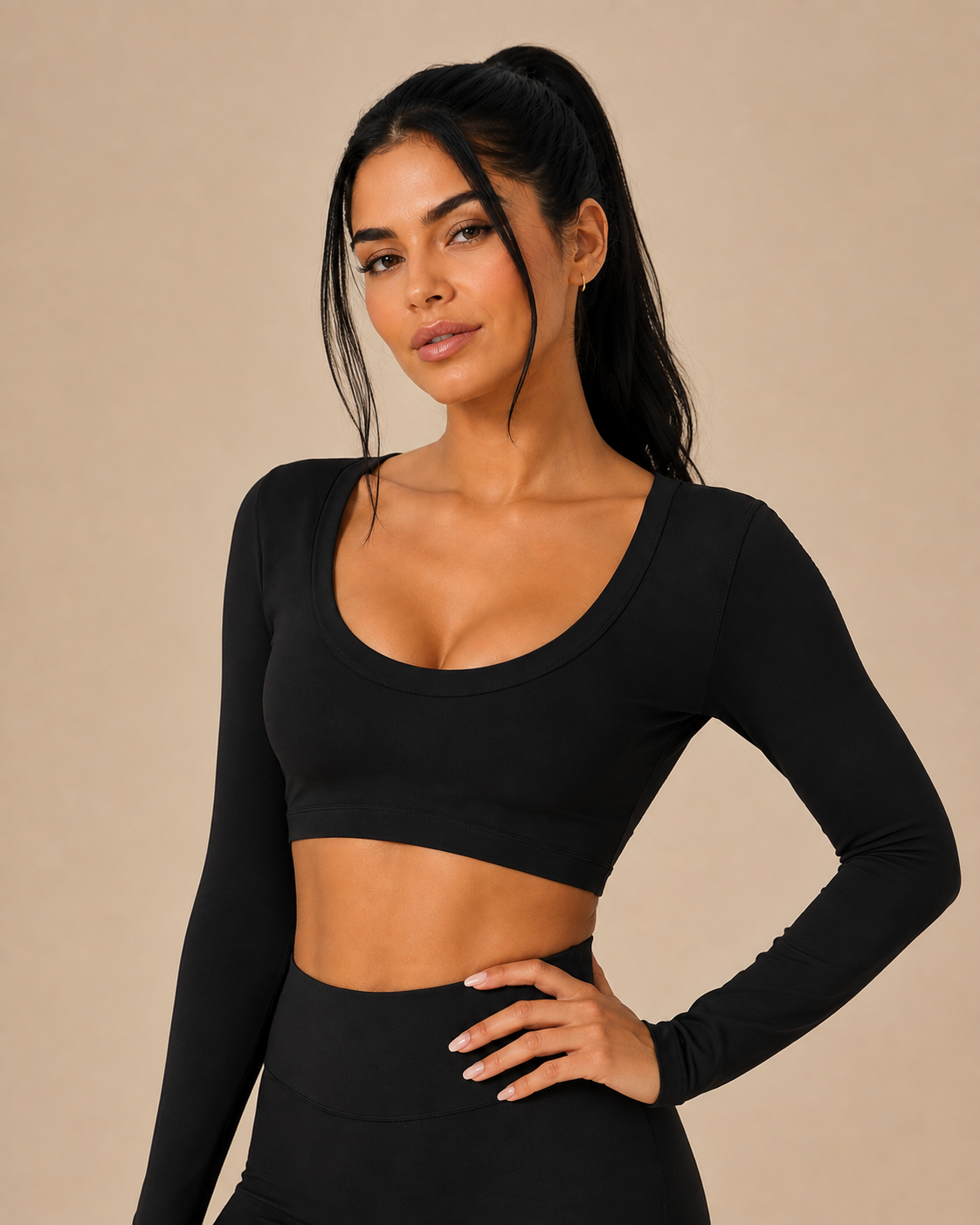 Sculpt Open-Back Long Sleeve